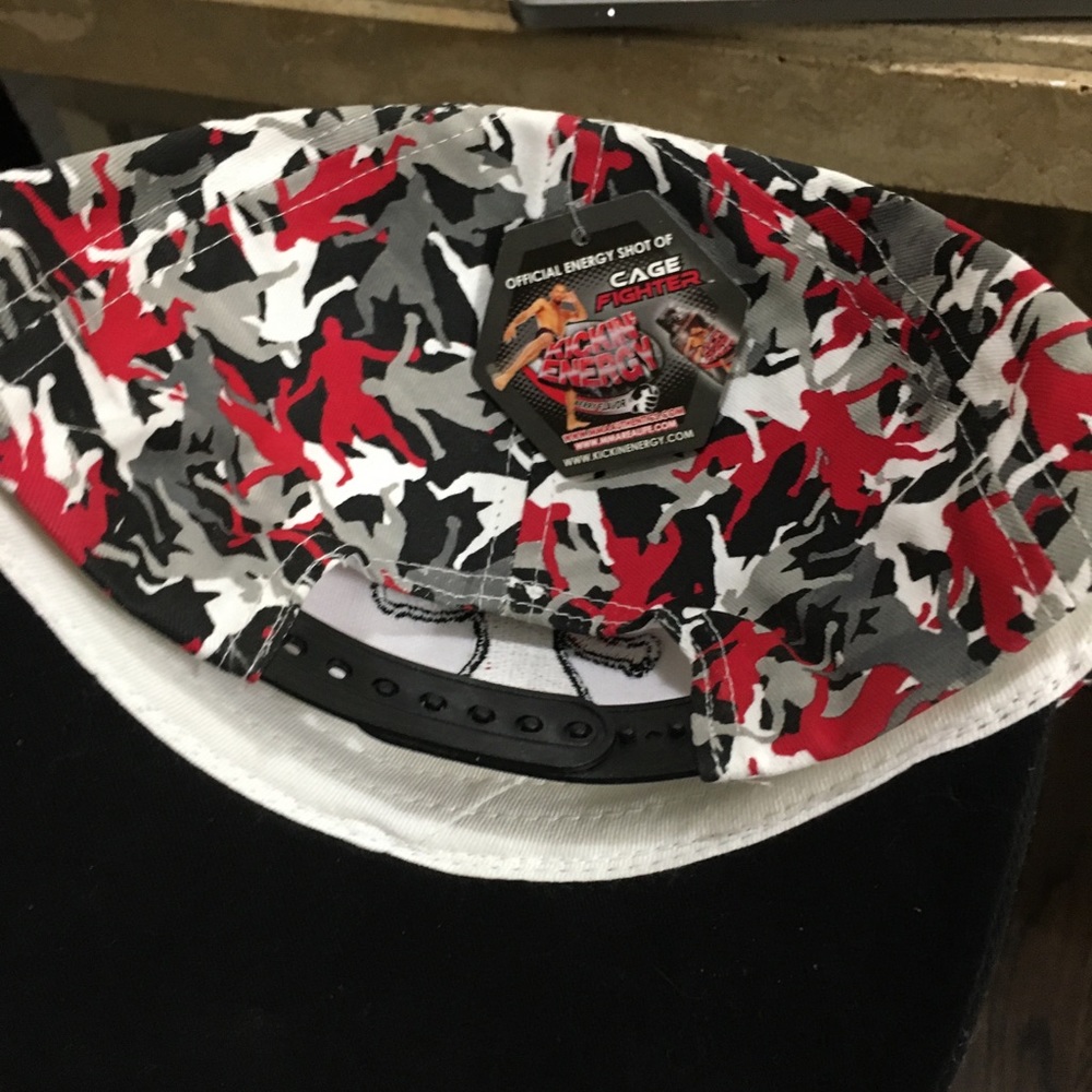 NWT Vintage Chuck Liddell cage fighter SnapBack - Picture 3 of 3